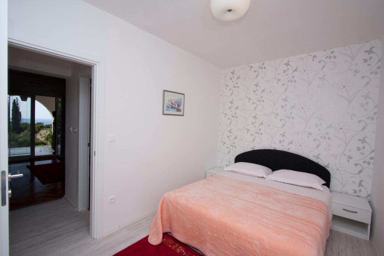 Guest House Burin Mlini Zewnętrze zdjęcie
